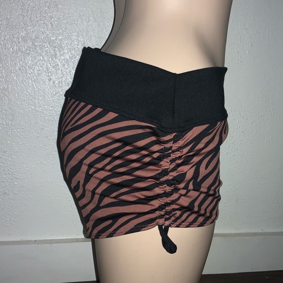 Victoria’s Secret PINK Gym to Swim Shorts Sport - Picture 4 of 7